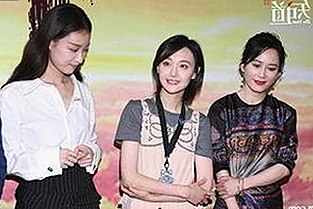 娱乐吃瓜酱背后的故事：从沈腾同道到食堂大叔，揭秘人生轨迹与文化底蕴