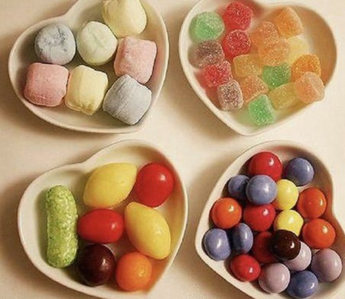 司晓迪自曝与多位顶流艺人关系，工作室集体辟谣引发舆论风暴